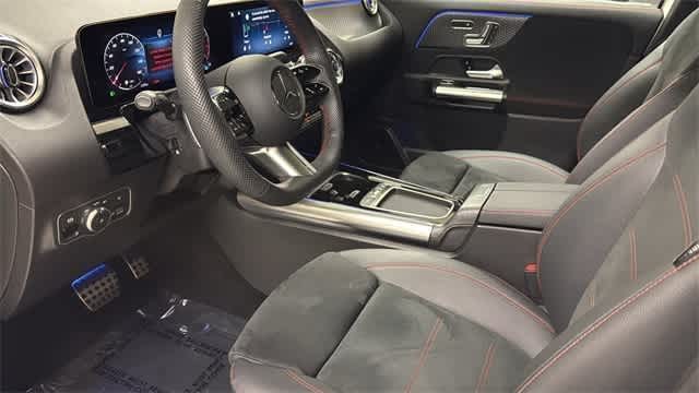 Thumbnail: 2025 Mercedes-Benz GLA - 27