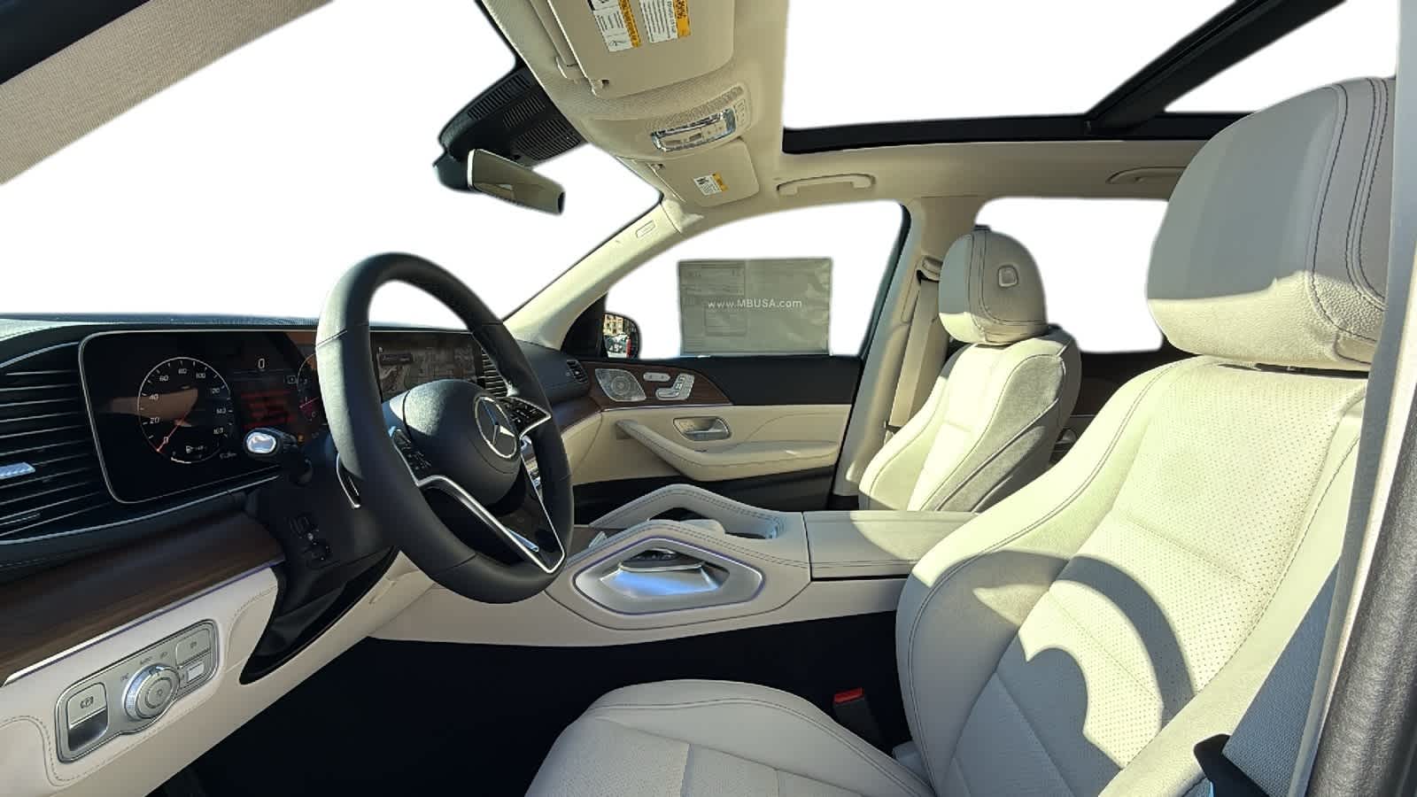 Thumbnail: 2026 Mercedes-Benz GLE - 4