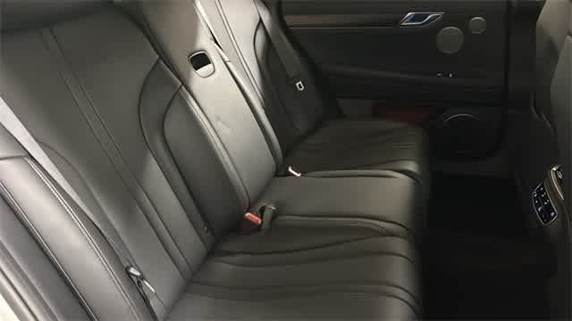 Thumbnail: 2023 Genesis G80 - 33