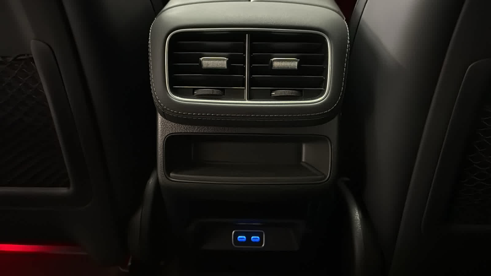 Thumbnail: 2025 Mercedes-Benz GLE - 31