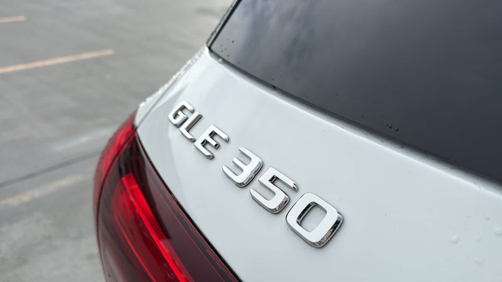 Thumbnail: 2026 Mercedes-Benz GLE - 8