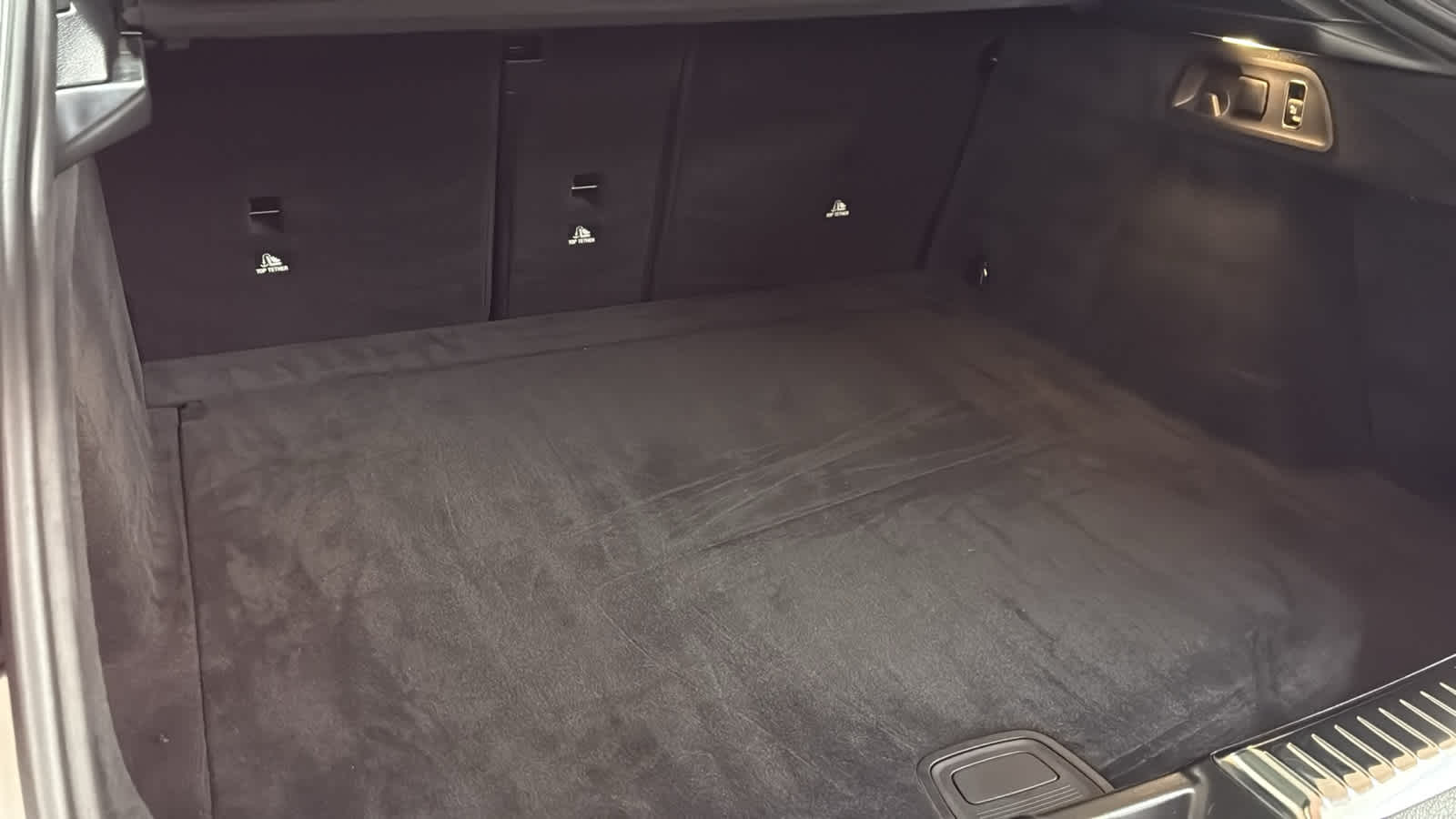 Thumbnail: 2025 Mercedes-Benz GLE - 34