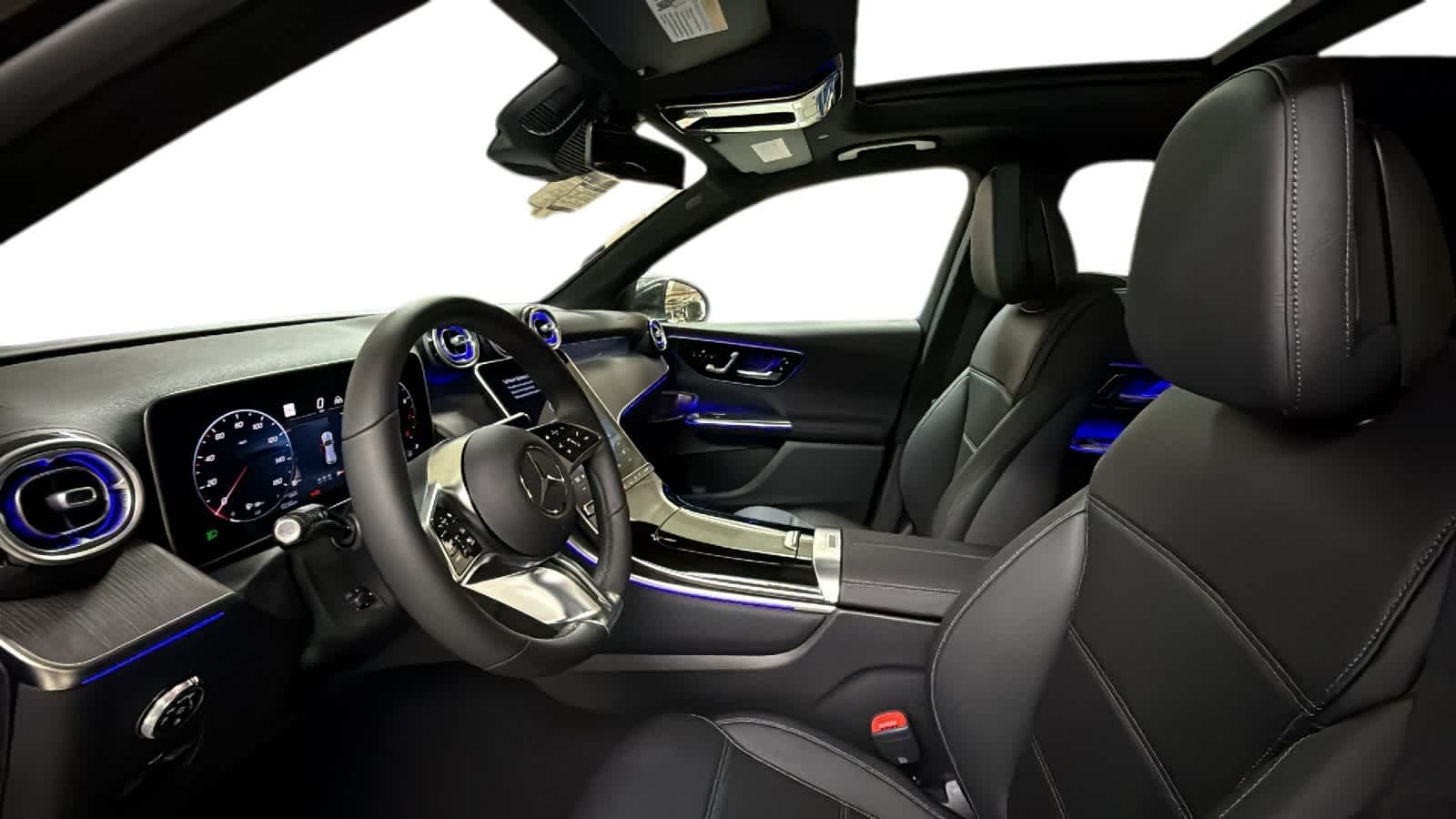 Thumbnail: 2026 Mercedes-Benz GLC - 4