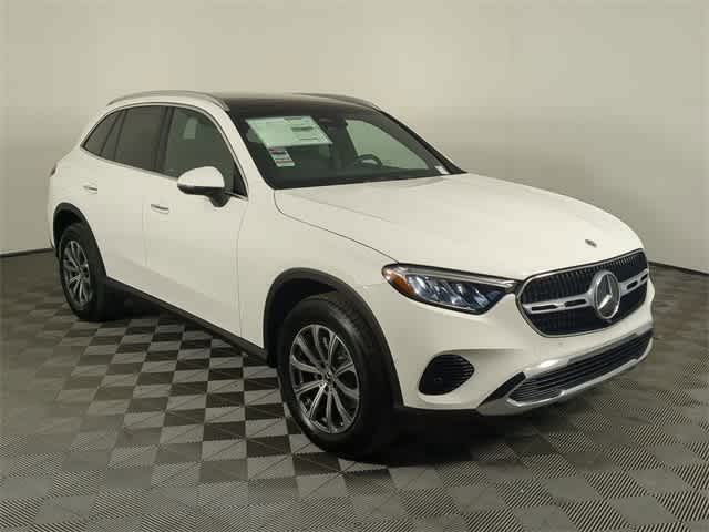 Thumbnail: 2026 Mercedes-Benz GLC - 7