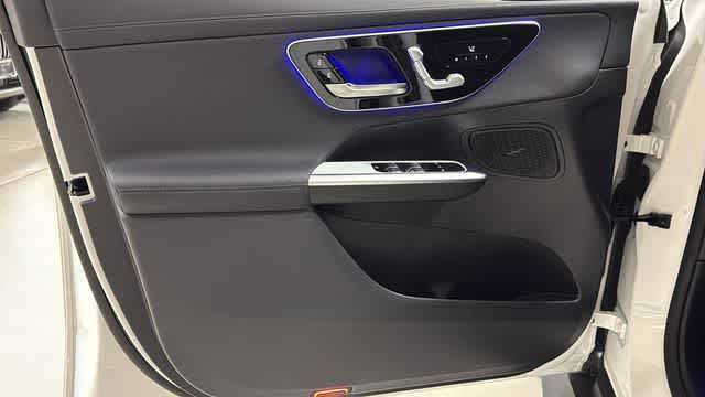 Thumbnail: 2026 Mercedes-Benz GLC - 14