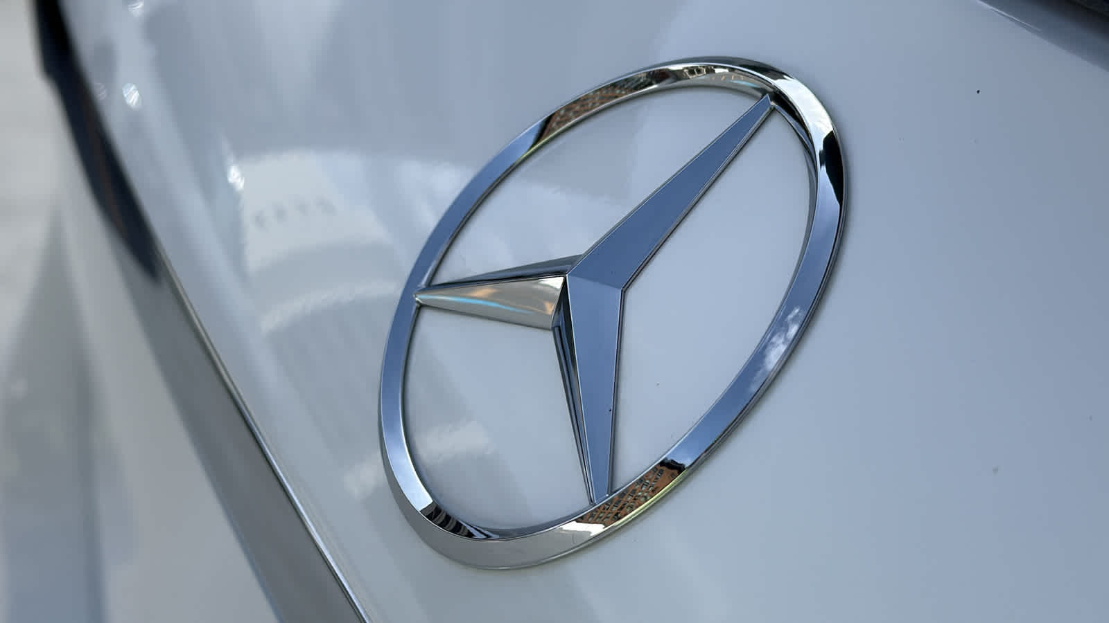 Thumbnail: 2026 Mercedes-Benz GLE - 10