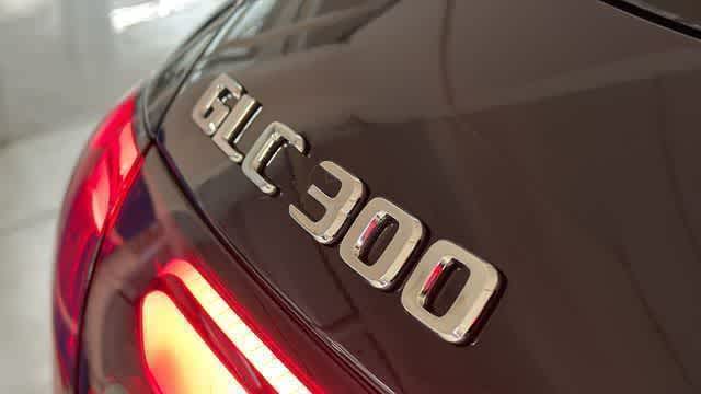 Thumbnail: 2026 Mercedes-Benz GLC - 2