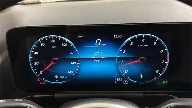 Thumbnail: 2022 Mercedes-Benz GLA - 22