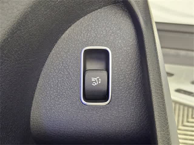 Thumbnail: 2025 Mercedes-Benz GLE - 38