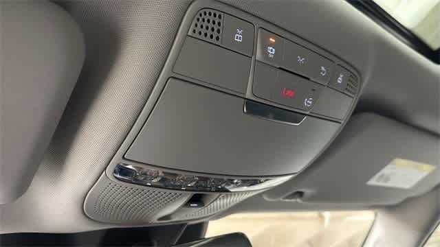 Thumbnail: 2023 Mercedes-Benz E-Class - 25