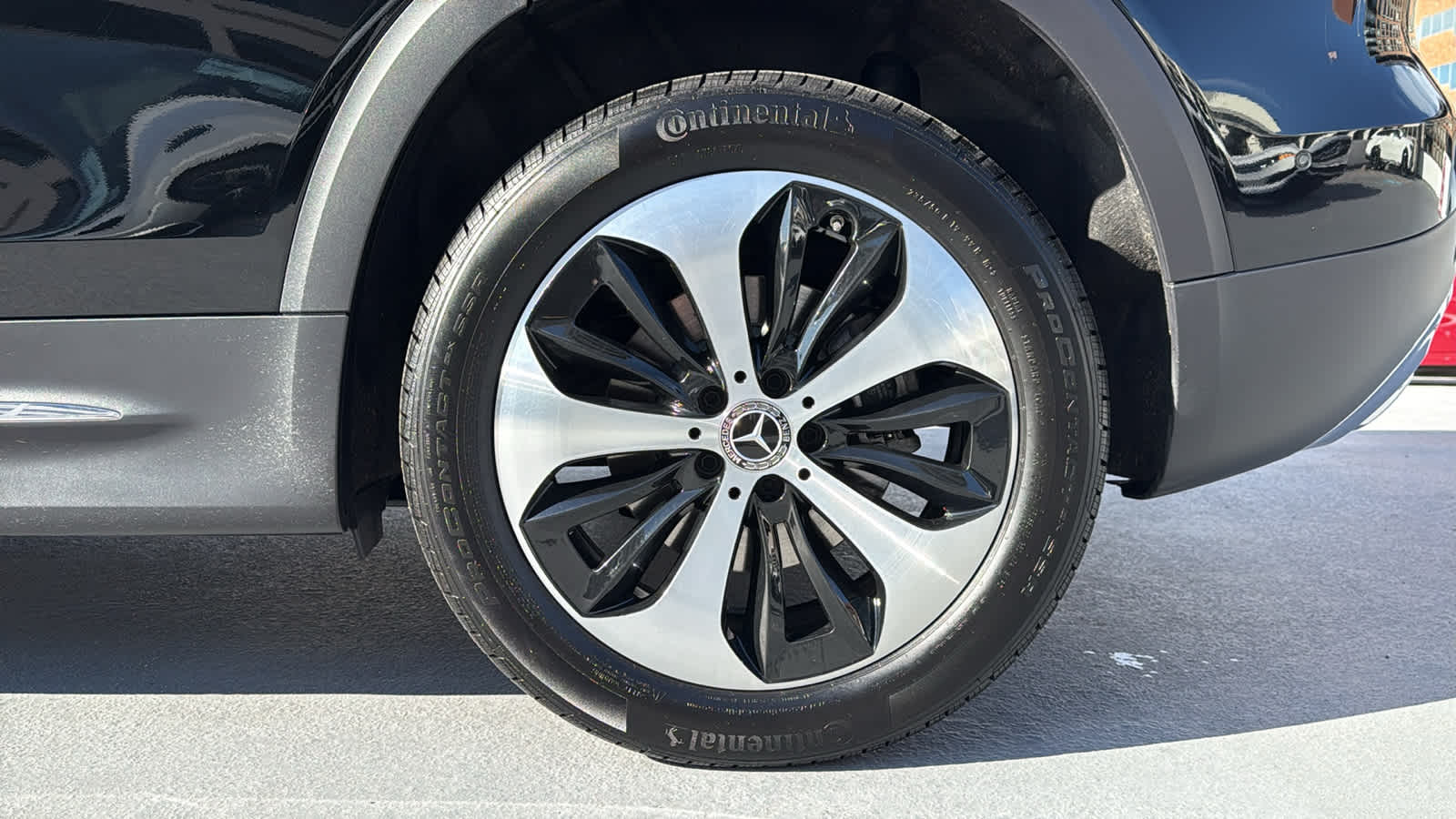 Thumbnail: 2025 Mercedes-Benz GLB - 17