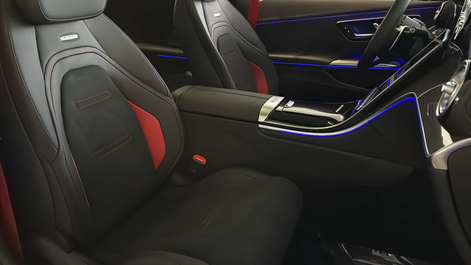 Thumbnail: 2026 Mercedes-Benz CLE - 33