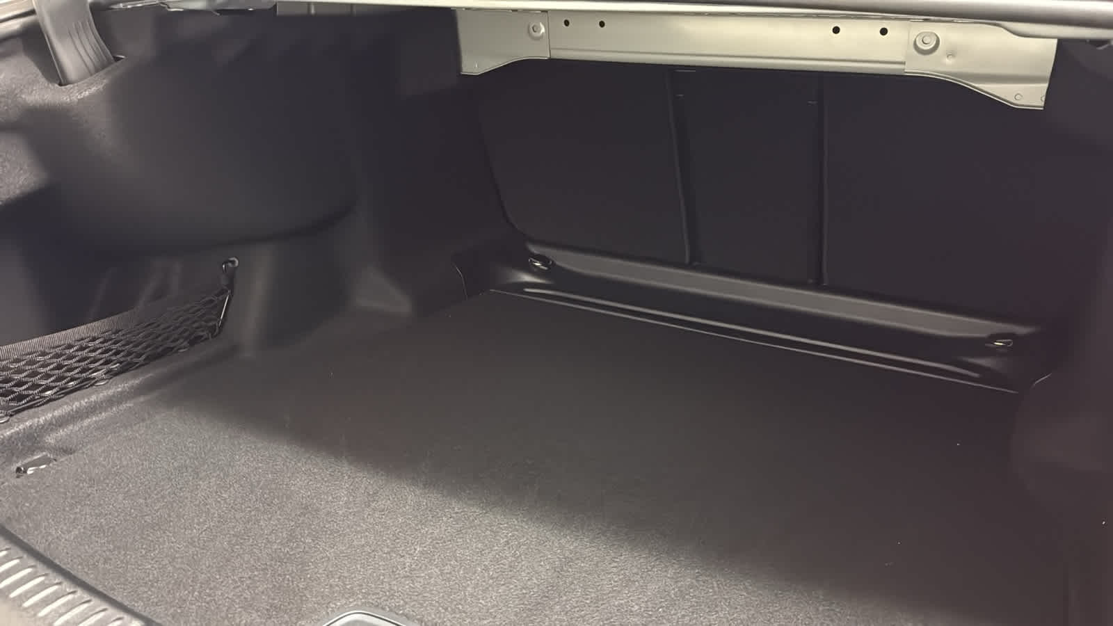 Thumbnail: 2026 Mercedes-Benz E-Class - 32