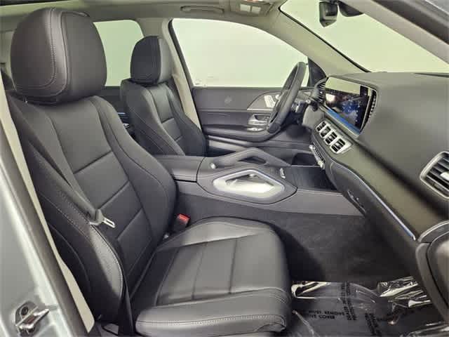 Thumbnail: 2025 Mercedes-Benz GLE - 23