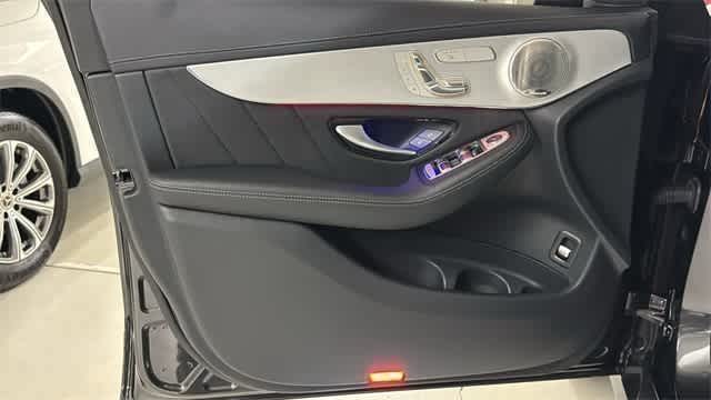 Thumbnail: 2023 Mercedes-Benz GLC - 15
