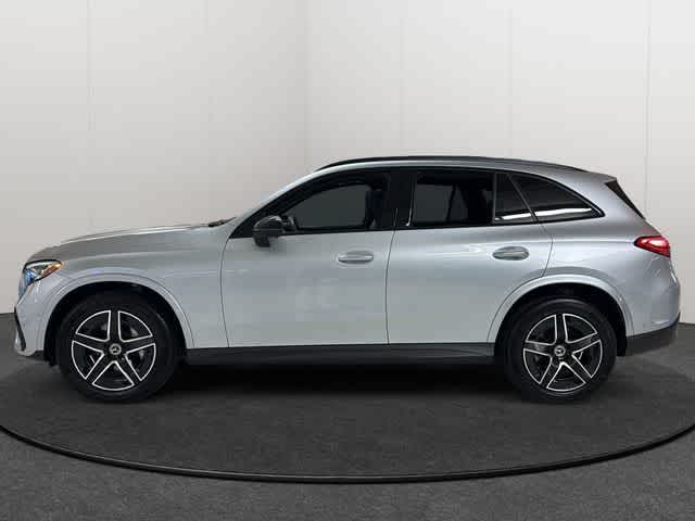 Thumbnail: 2026 Mercedes-Benz GLC - 3