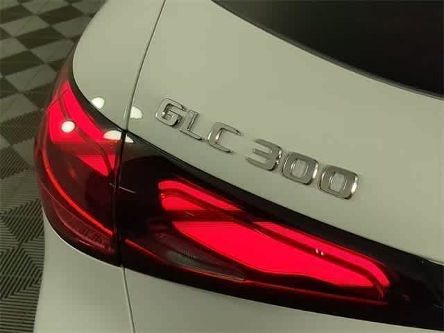 Thumbnail: 2026 Mercedes-Benz GLC - 11