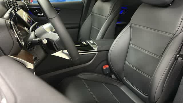 Thumbnail: 2026 Mercedes-Benz GLC - 7