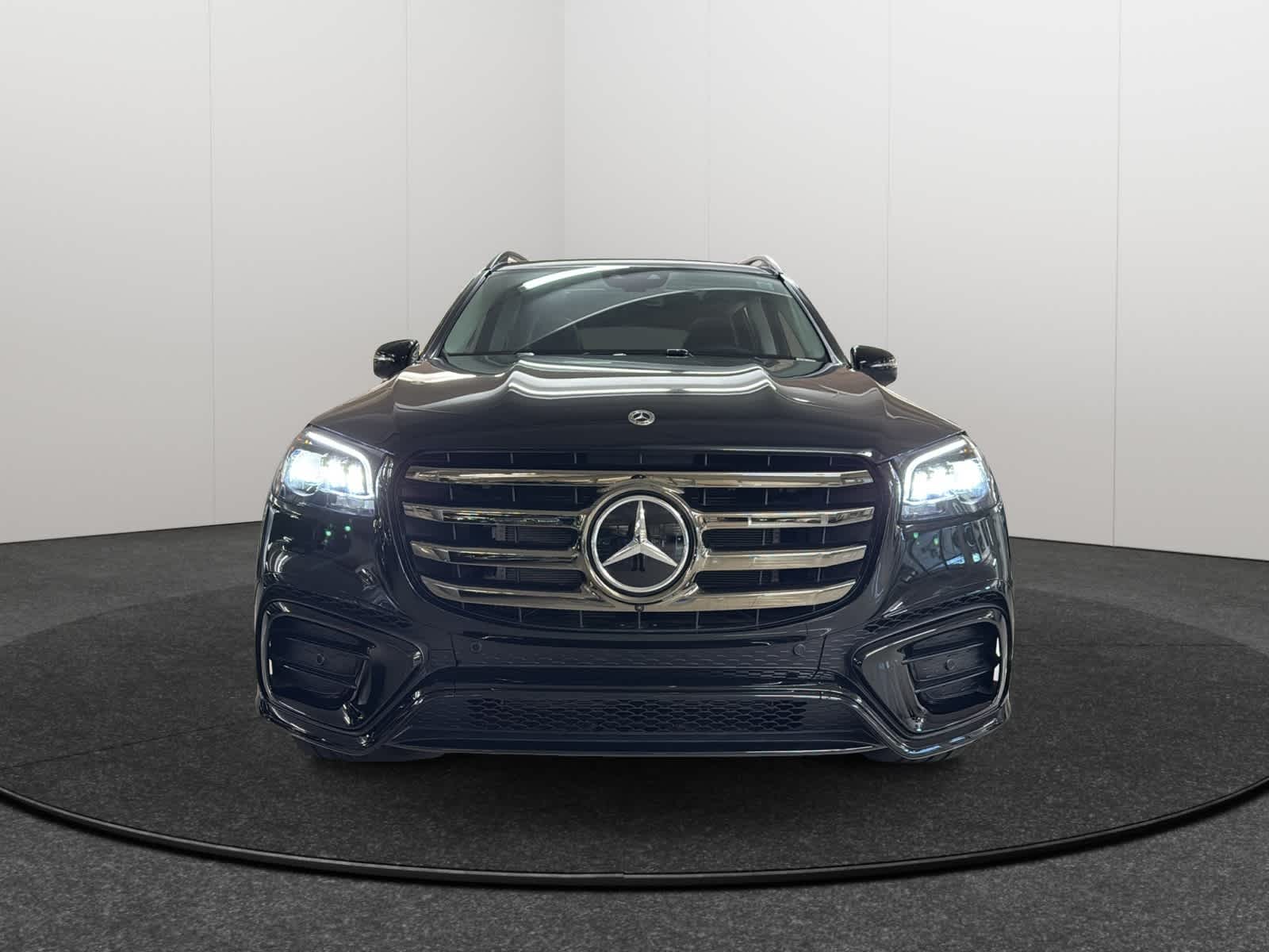 Thumbnail: 2025 Mercedes-Benz GLS - 2