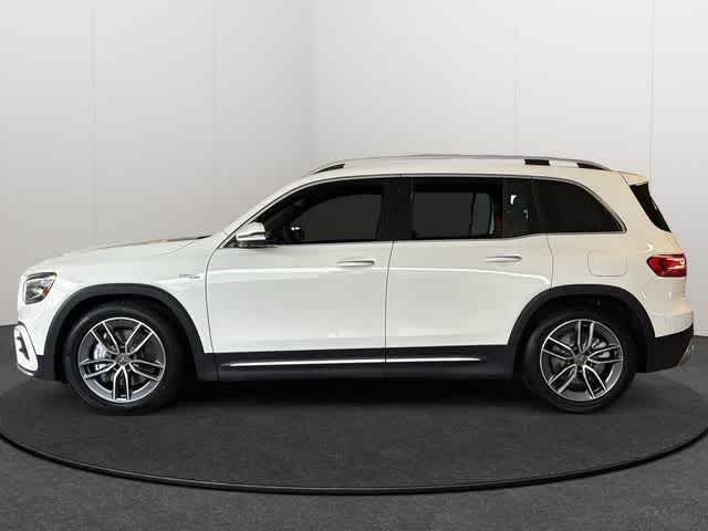 Thumbnail: 2026 Mercedes-Benz GLB - 3