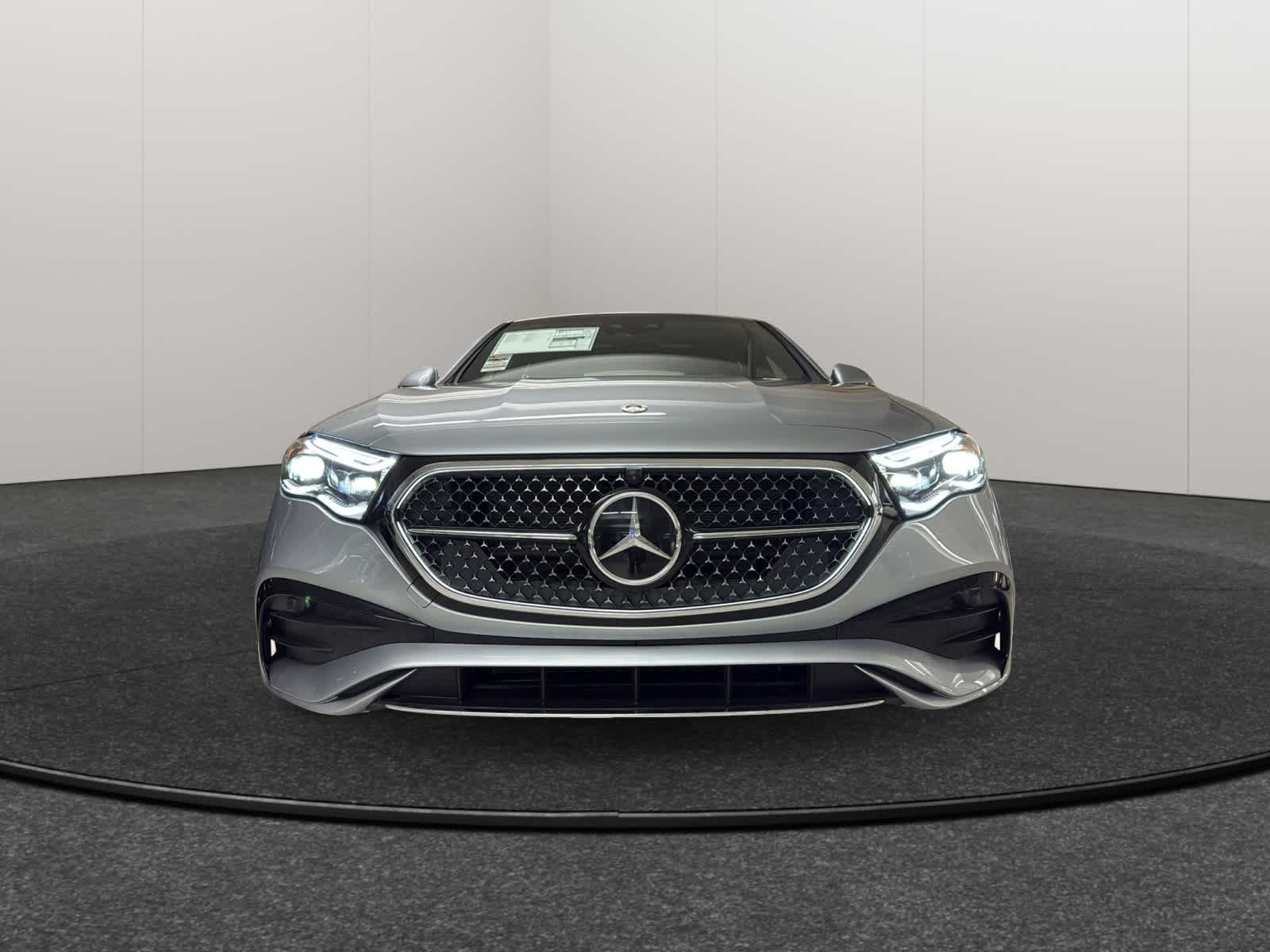 Thumbnail: 2026 Mercedes-Benz E-Class - 2