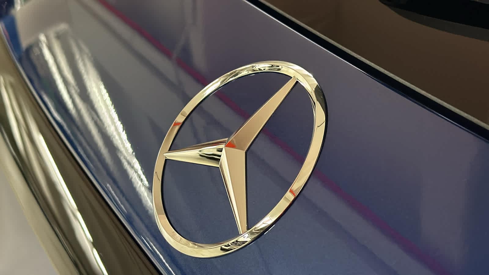 Thumbnail: 2026 Mercedes-Benz GLC - 10