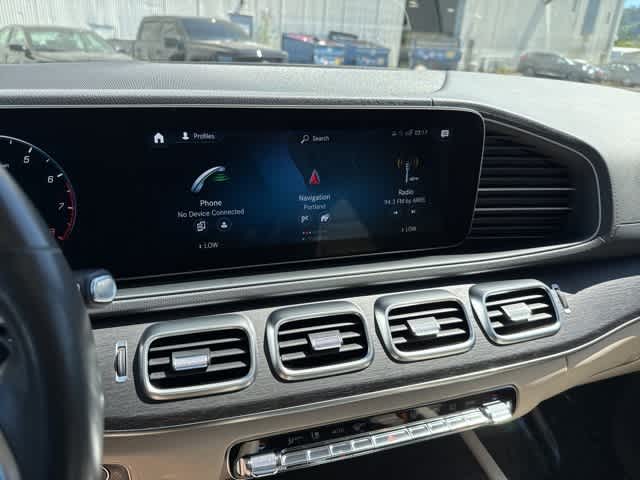 Thumbnail: 2020 Mercedes-Benz GLS - 17