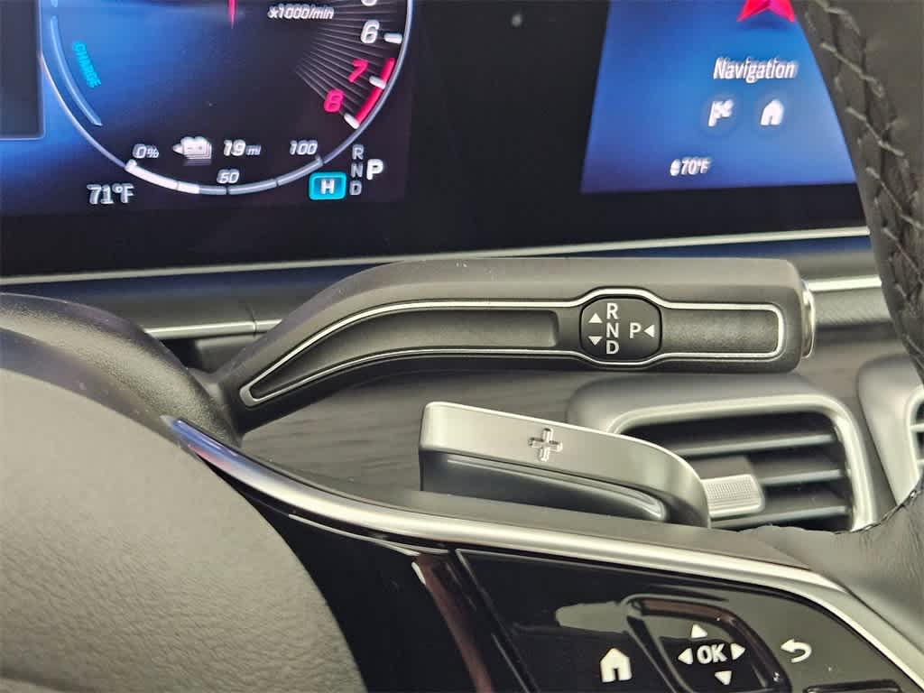 Thumbnail: 2025 Mercedes-Benz GLE - 28