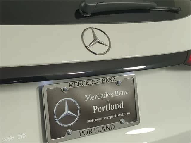 Thumbnail: 2026 Mercedes-Benz GLC - 10