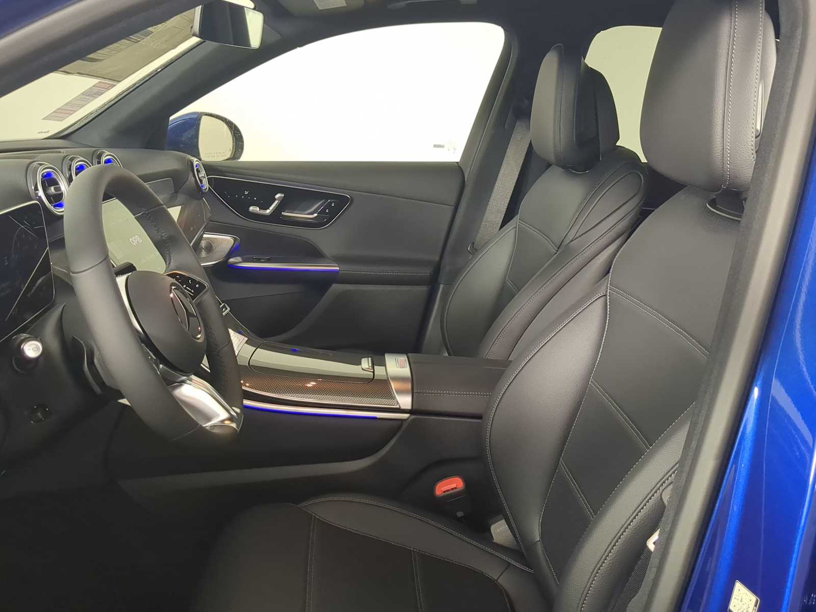 Thumbnail: 2026 Mercedes-Benz GLC - 18