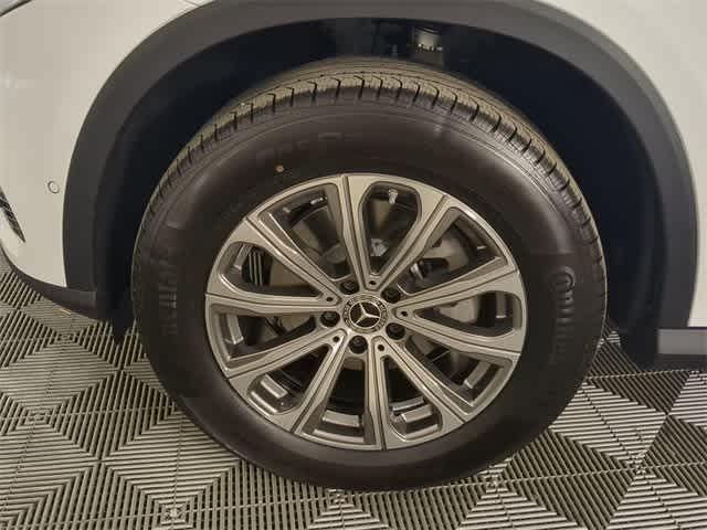 Thumbnail: 2026 Mercedes-Benz GLC - 12