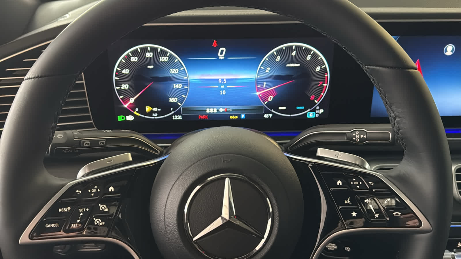 Thumbnail: 2026 Mercedes-Benz GLE - 20