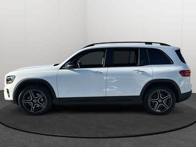 Thumbnail: 2026 Mercedes-Benz GLB - 3