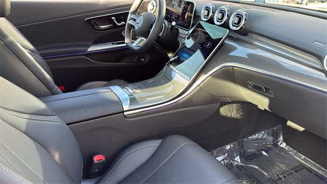 Thumbnail: 2025 Mercedes-Benz CLE - 33