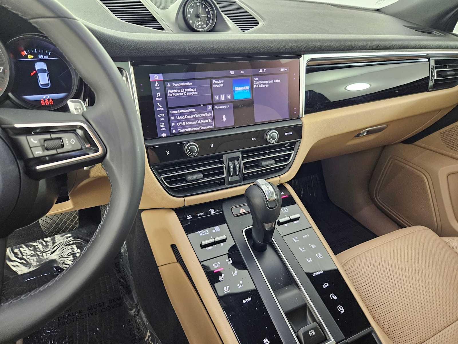 Thumbnail: 2023 Porsche Macan - 26