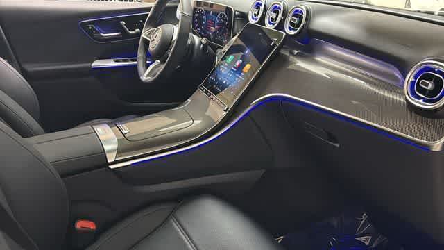 Thumbnail: 2025 Mercedes-Benz GLC - 36