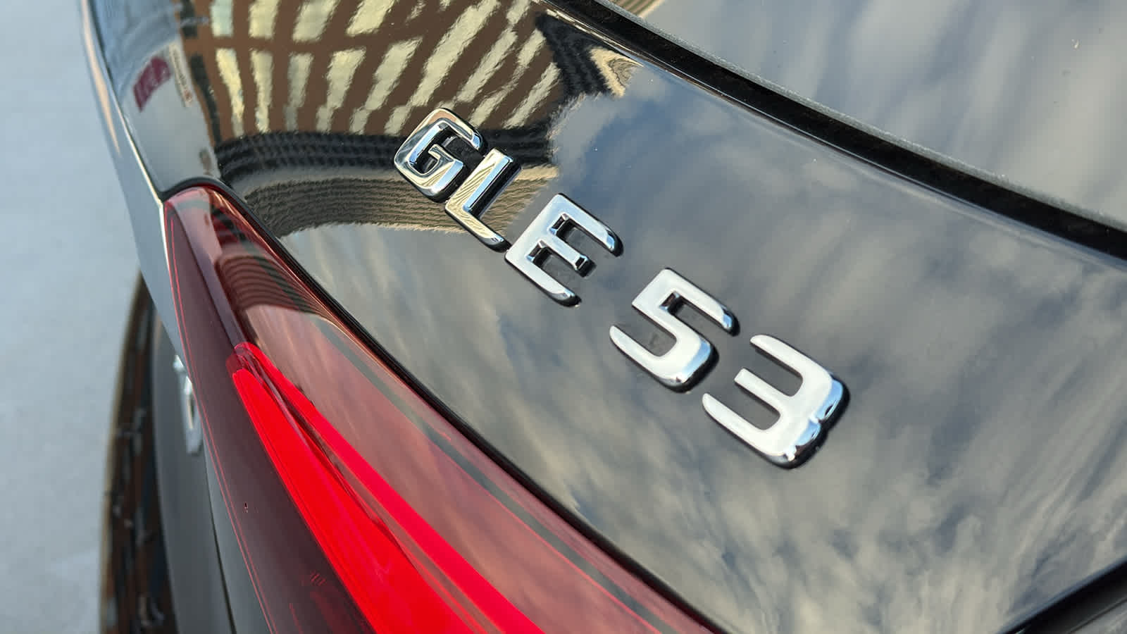 Thumbnail: 2025 Mercedes-Benz GLE - 9