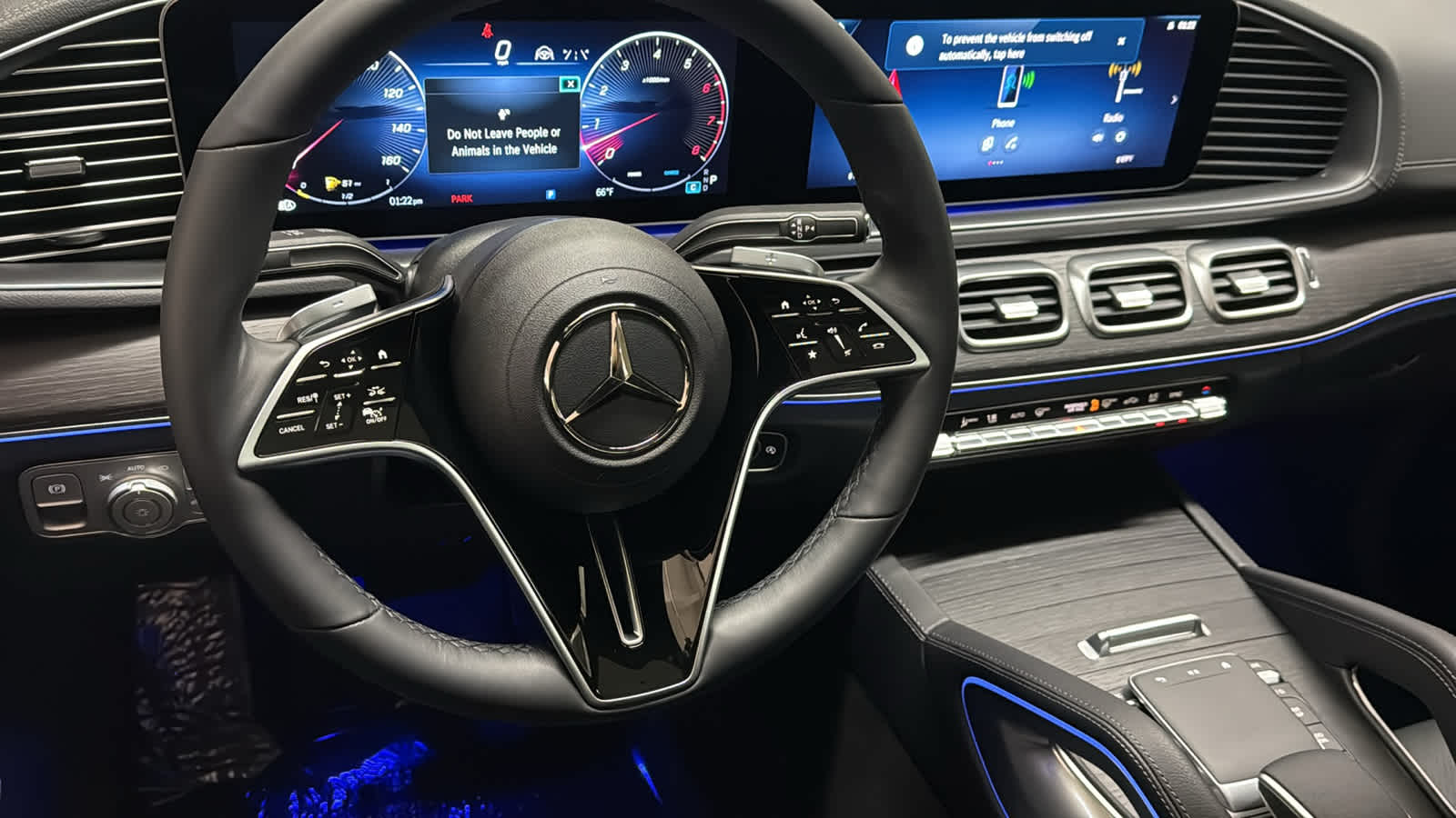 Thumbnail: 2026 Mercedes-Benz GLE - 26