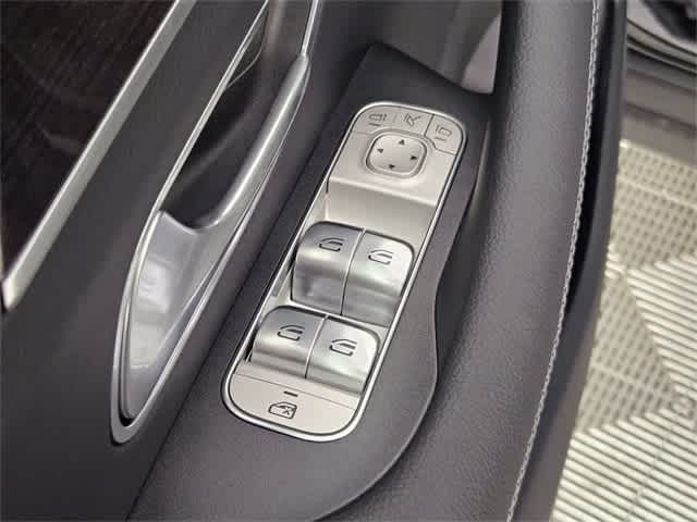 Thumbnail: 2025 Mercedes-Benz GLE - 37