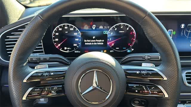 Thumbnail: 2025 Mercedes-Benz GLS - 18