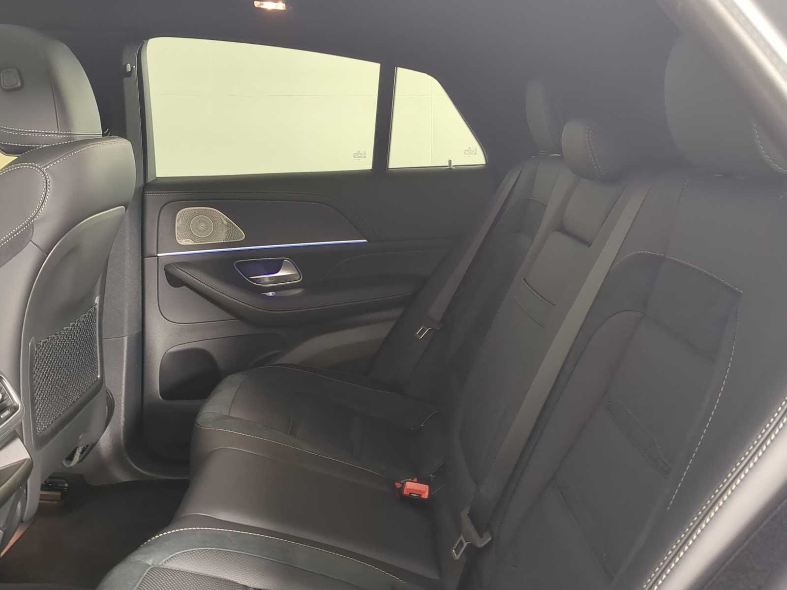 Thumbnail: 2026 Mercedes-Benz GLE - 21