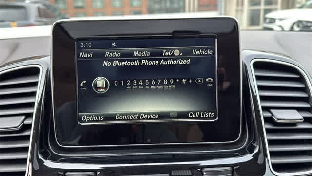 Thumbnail: 2017 Mercedes-Benz GLE - 17