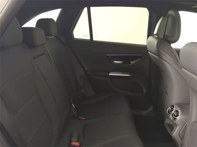 Thumbnail: 2026 Mercedes-Benz GLC - 21