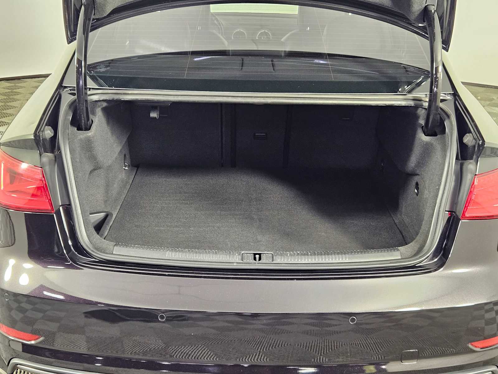 Thumbnail: 2015 Audi S3 - 36