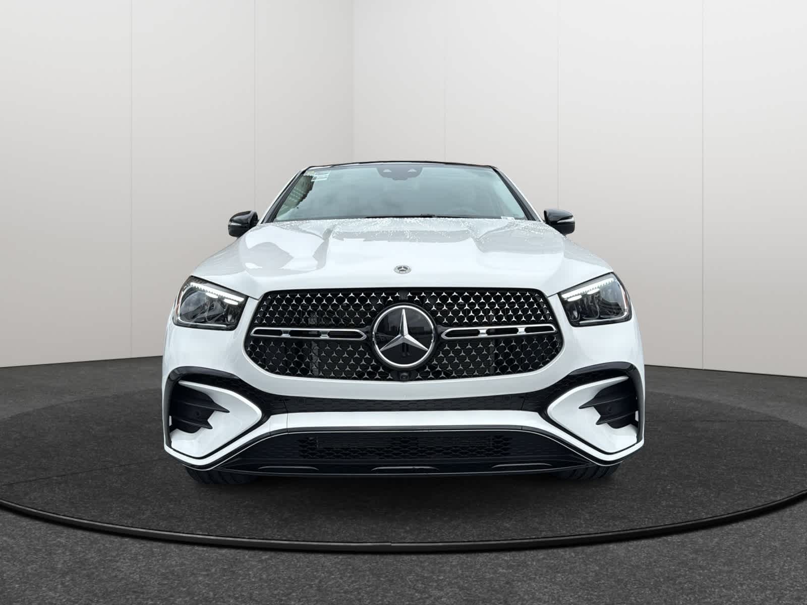 Thumbnail: 2026 Mercedes-Benz GLE - 2