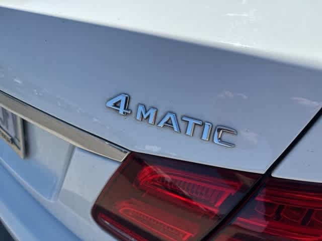 Thumbnail: 2014 Mercedes-Benz E-Class - 37