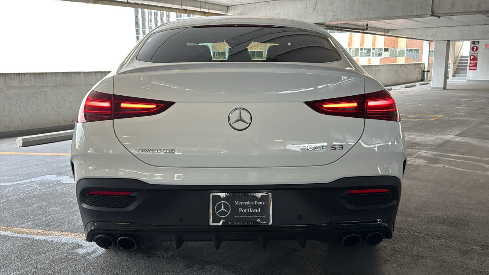 Thumbnail: 2026 Mercedes-Benz GLE - 8