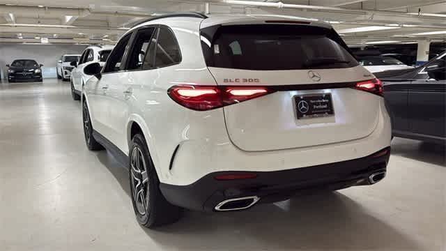 Thumbnail: 2026 Mercedes-Benz GLC - 7