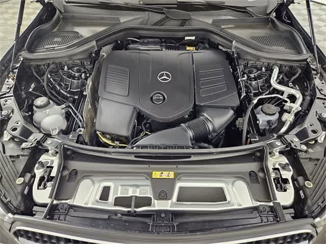 Thumbnail: 2025 Mercedes-Benz GLC - 28