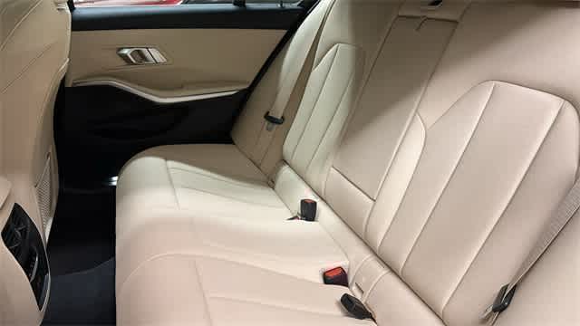 Thumbnail: 2021 BMW 3 Series - 30
